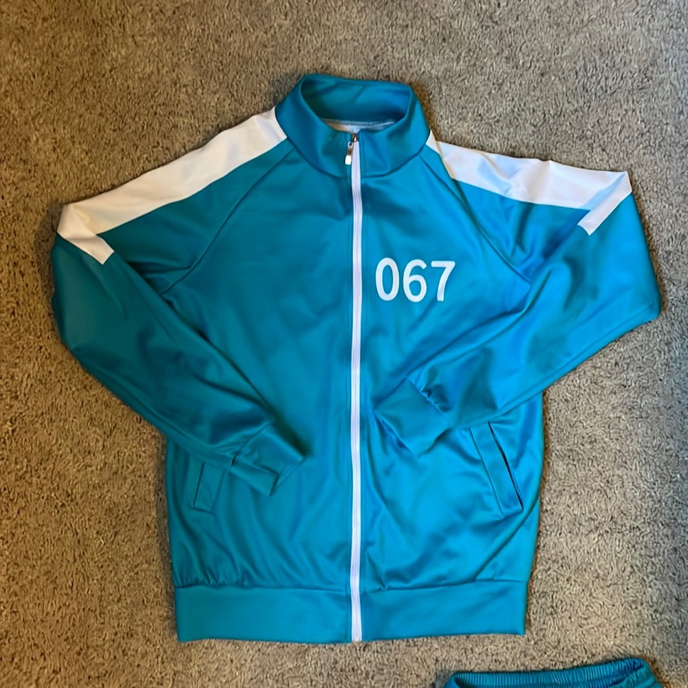 Squid games costume 067 Women’s Small Jacket and Sweat Pants